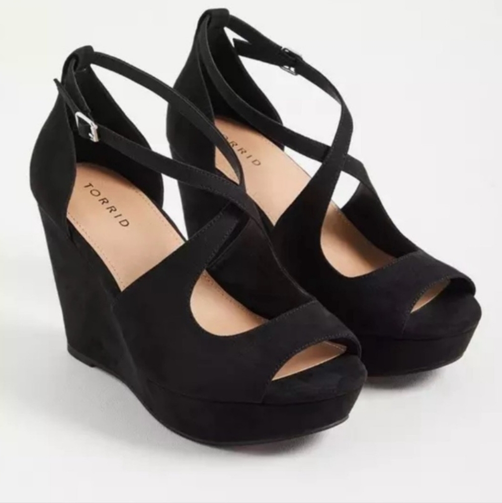 Torrid Black Faux Suede Platform Wedge (WW)